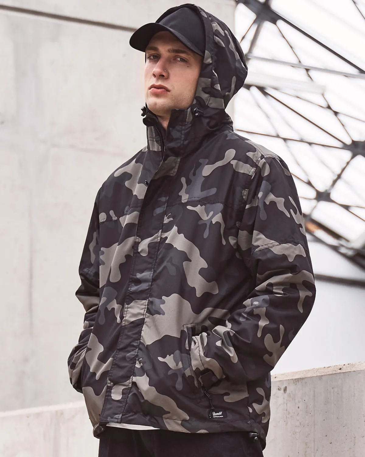 Brandit Frontzip tuulitakki - Tumma camo Hot
