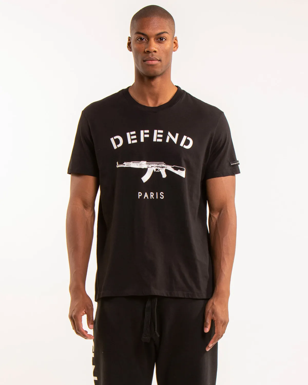 Defend Paris easy t-paita - Musta Online